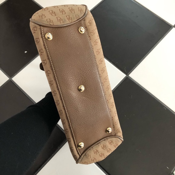 DOONEY & BOURKE purse - Picture 8 of 8